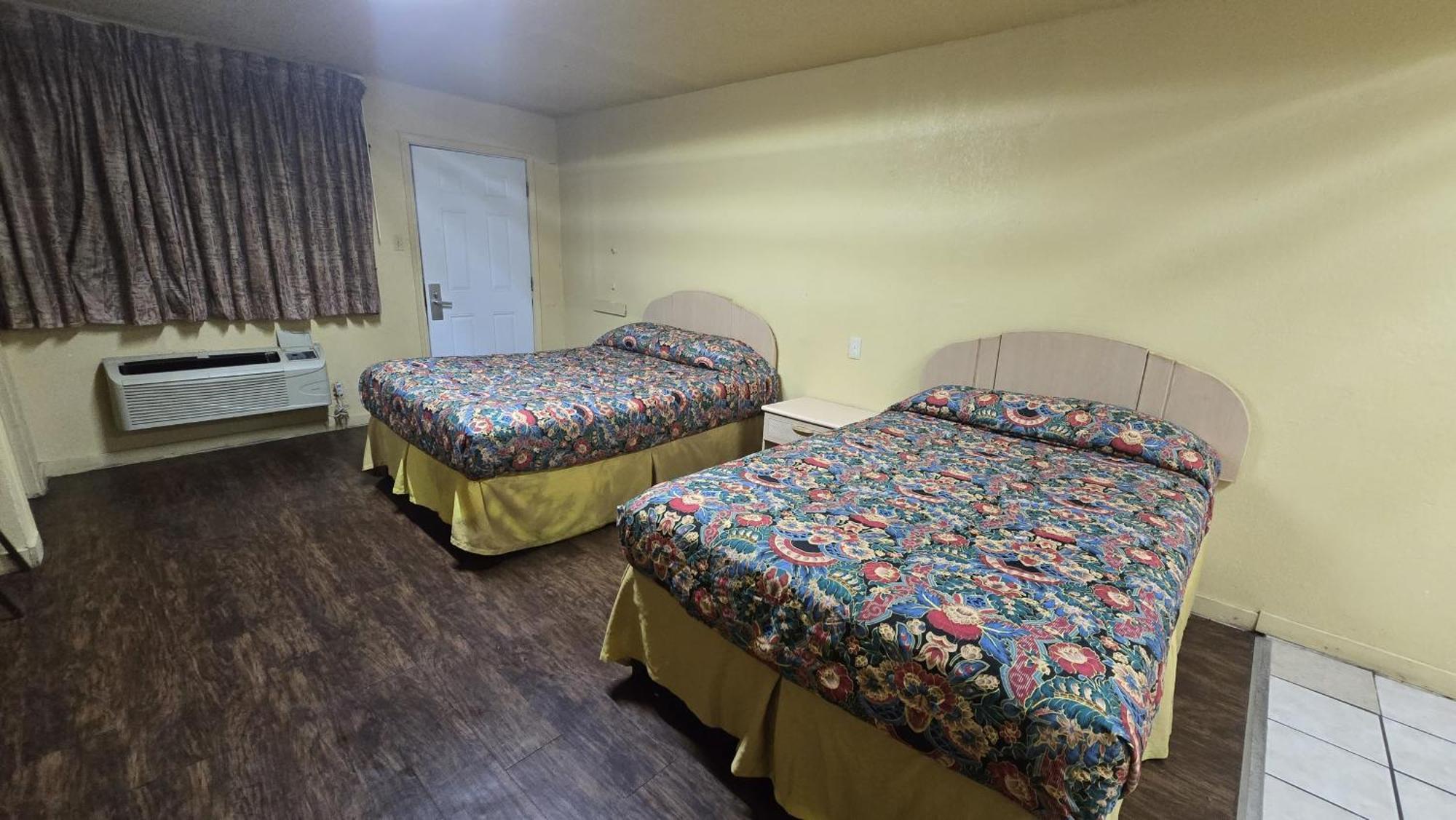 Super 7 Inn By Oyo San Antonio Nw Medical Center Екстериор снимка