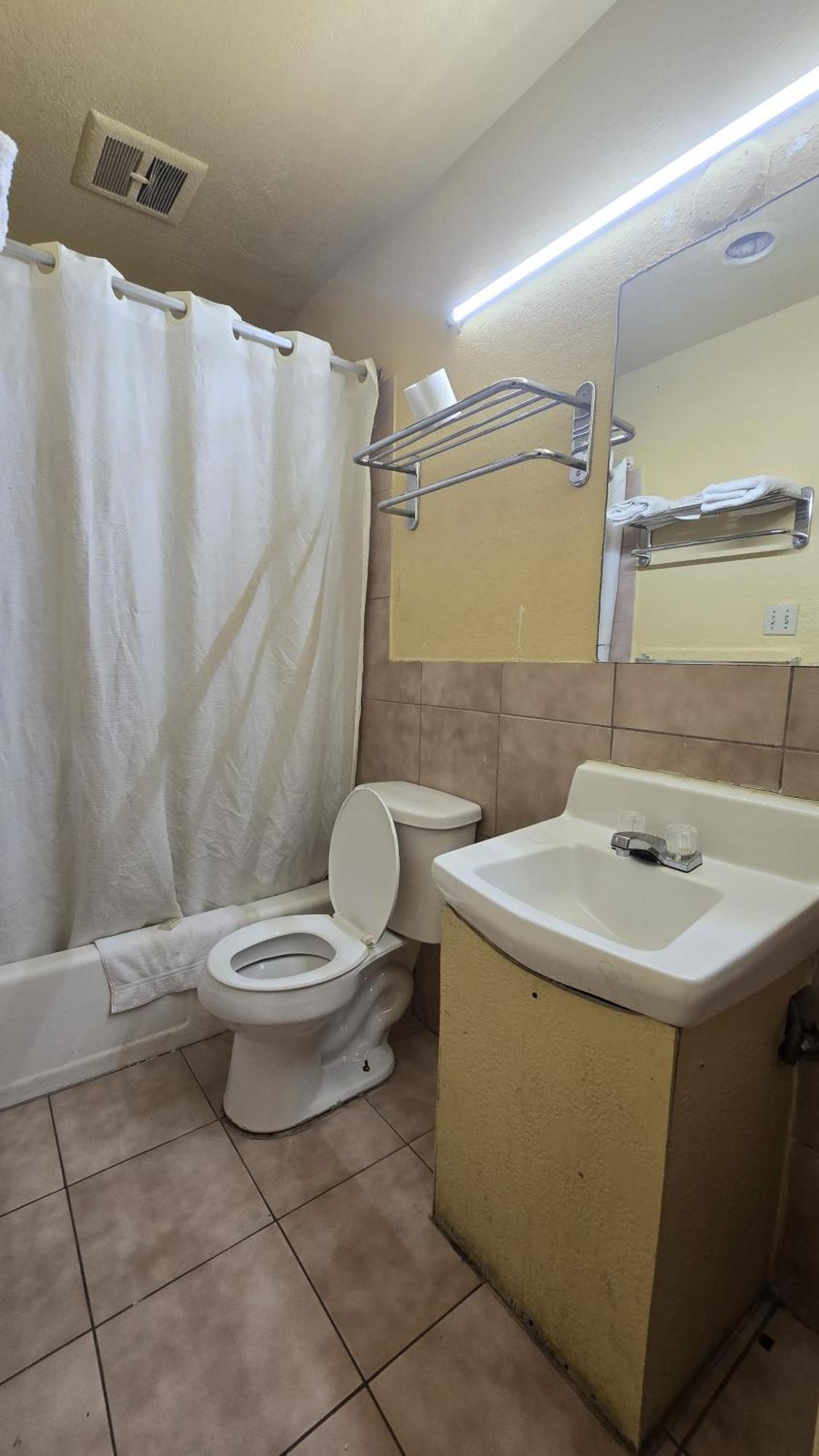 Super 7 Inn By Oyo San Antonio Nw Medical Center Екстериор снимка